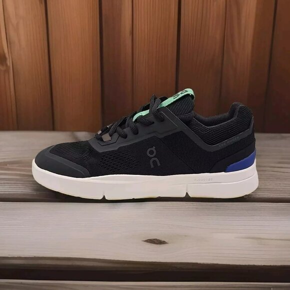 On Cloud the Roger Spin Black Indigo Women Tennis Style Sneaker size 8.5 - Picture 1 of 6
